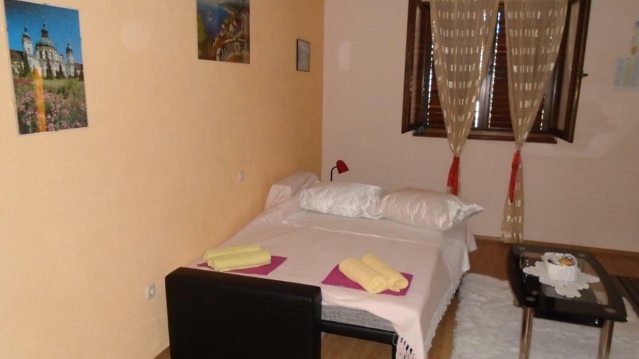 Apartmani A.Teskera Trogir Exterior foto